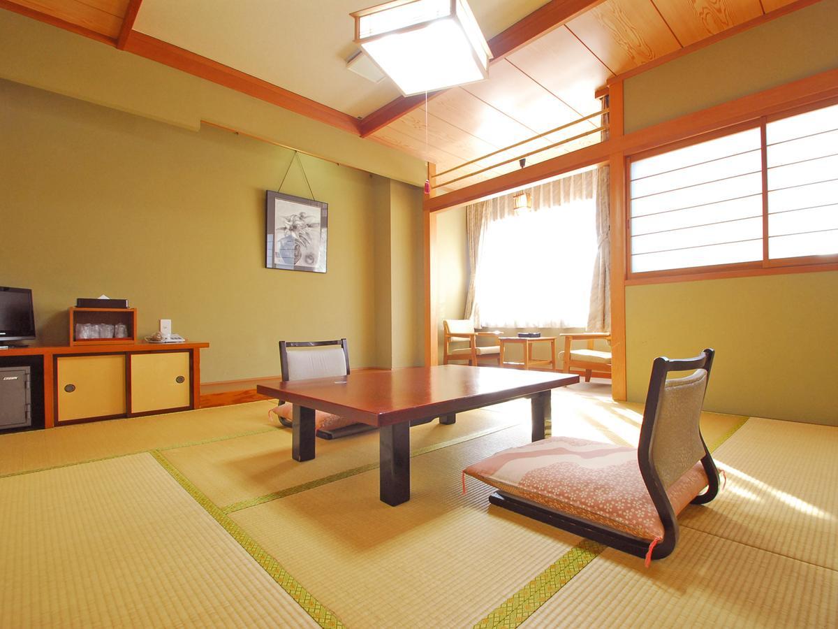 Hotel Kagami Shimojomura Exteriér fotografie